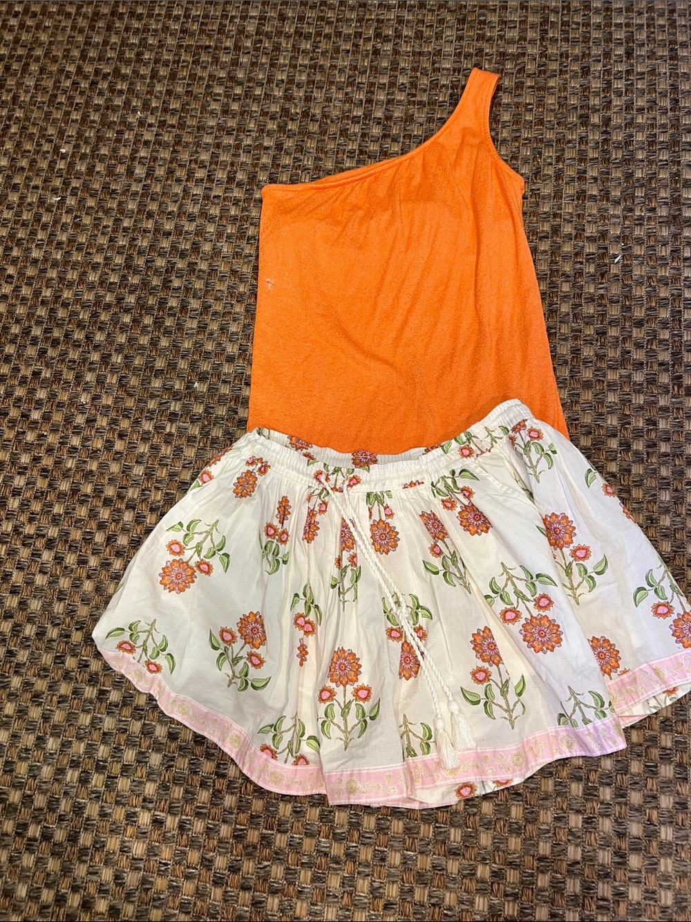 Old Navy Orange One-Shoulder Top with White Floral Skirt top is Michael Stars bo